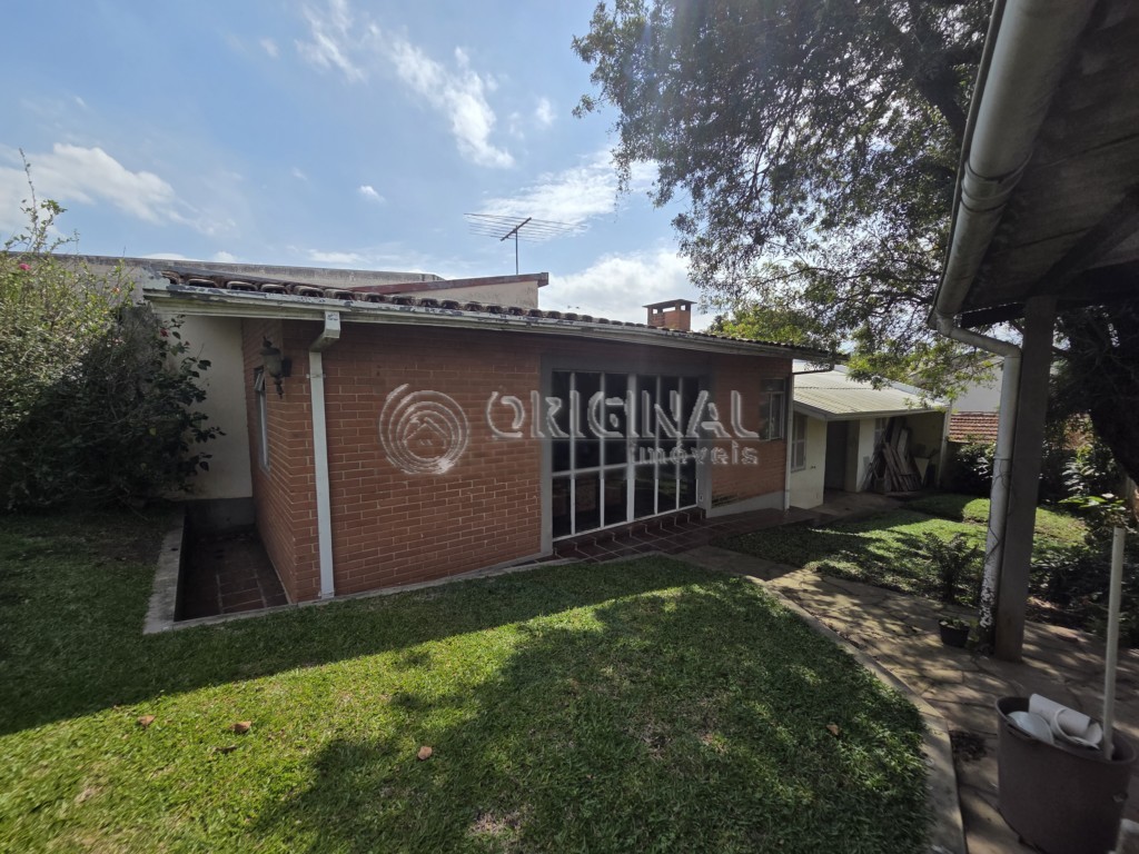 Casa à venda em Bom Retiro, Curitiba — Portal Chave Fácil