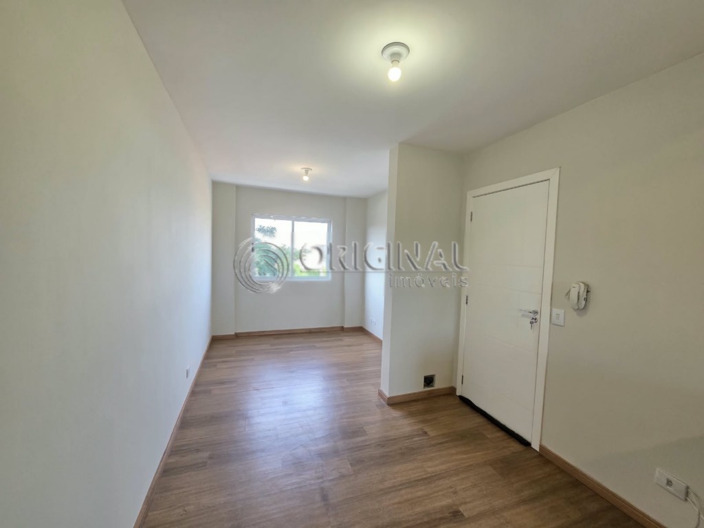 Apartamento para locacao no Boqueirao em Curitiba com 53m² por R$ 2.166,66