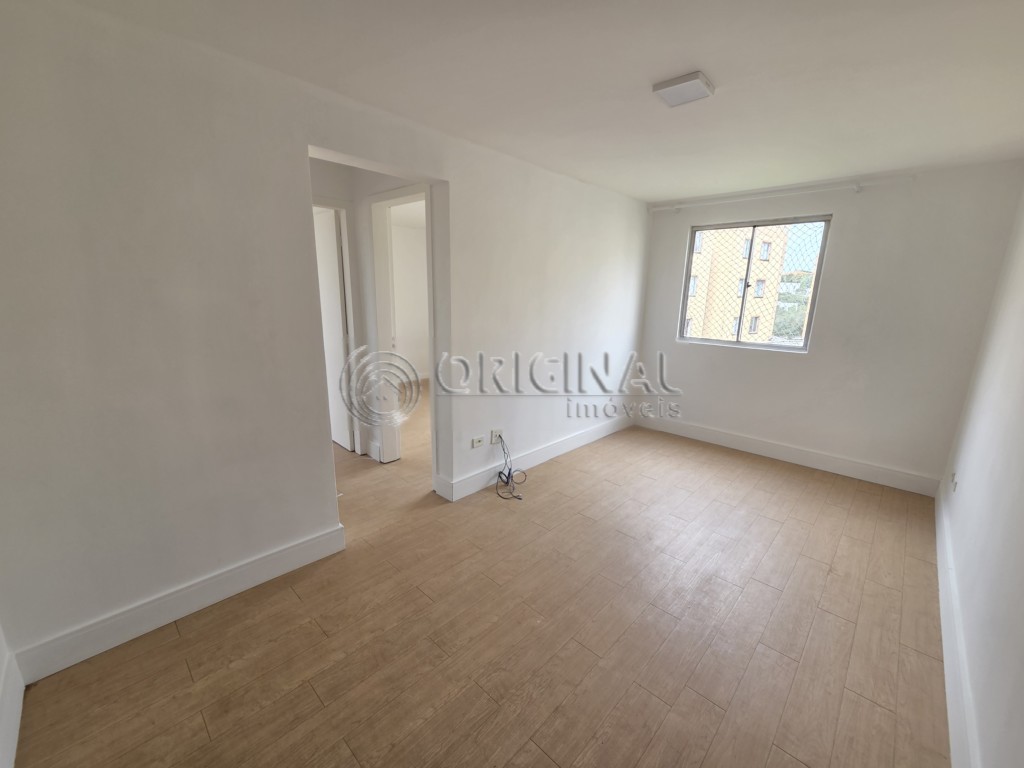 Apartamento para locacao no Cachoeira em Curitiba com 51m² por R$ 1.444,44