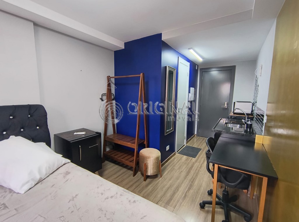 Apartamento para alugar em Centro, Curitiba — GOMES CONSULTOR IMOBILIARIO LTDA.