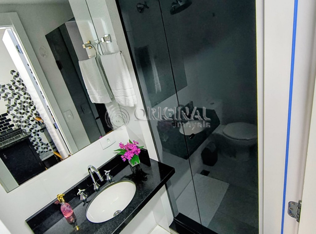 Apartamento para alugar em Centro, Curitiba — GOMES CONSULTOR IMOBILIARIO LTDA.
