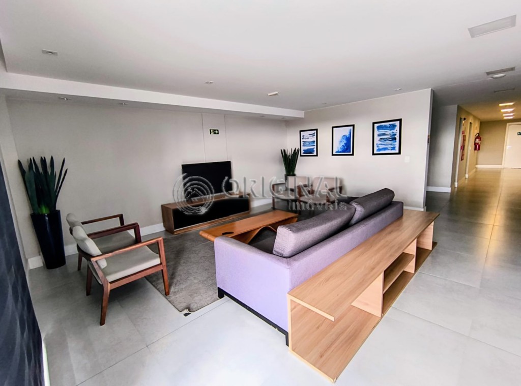 Apartamento para alugar em Centro, Curitiba — GOMES CONSULTOR IMOBILIARIO LTDA.