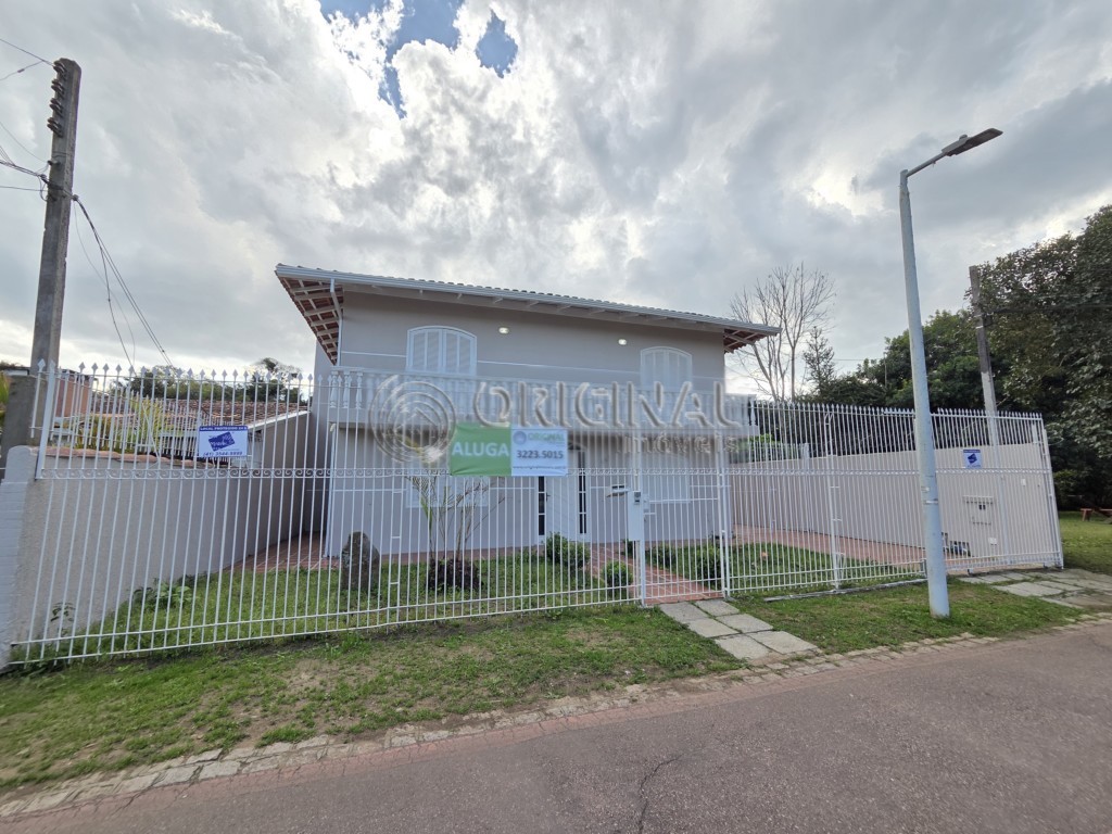 Casa para alugar em Sao Lourenco, Curitiba — Portal Chave Fácil