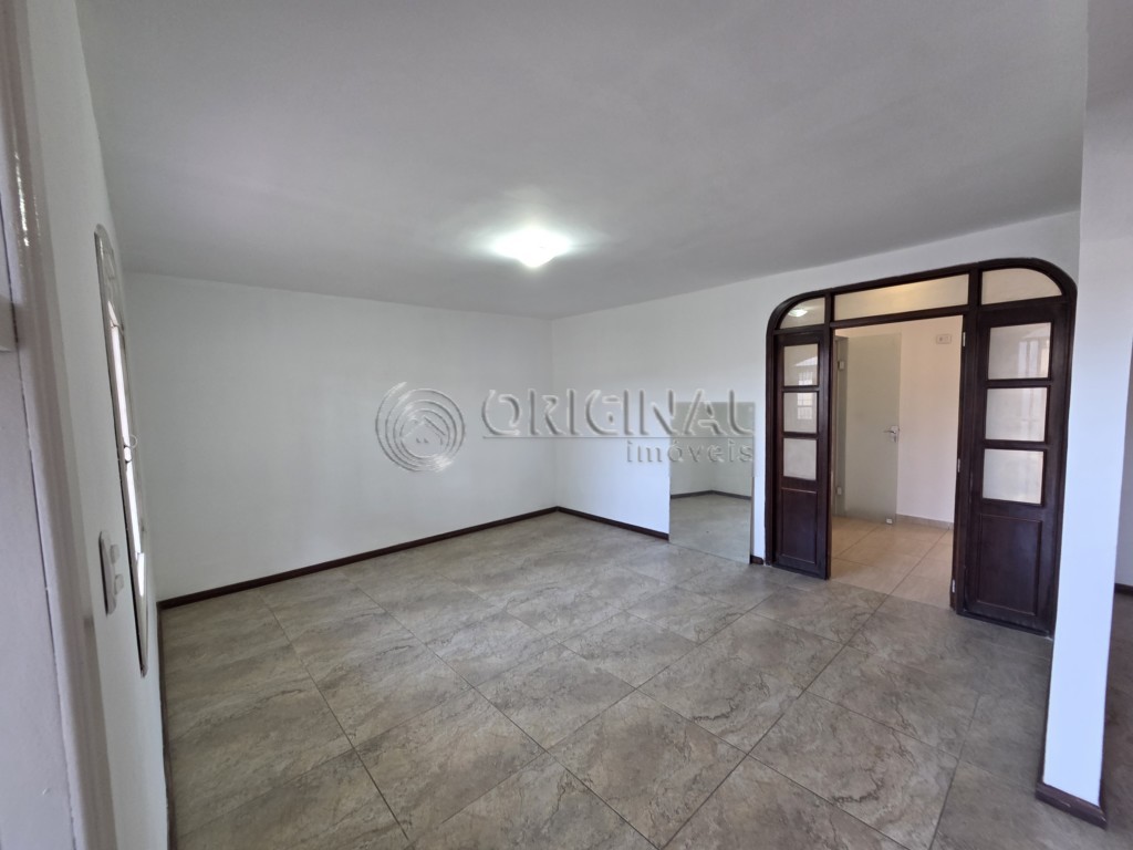 Casa Residencial para locacao no Sao Lourenco em Curitiba com 260m² por R$ 5.888,88
