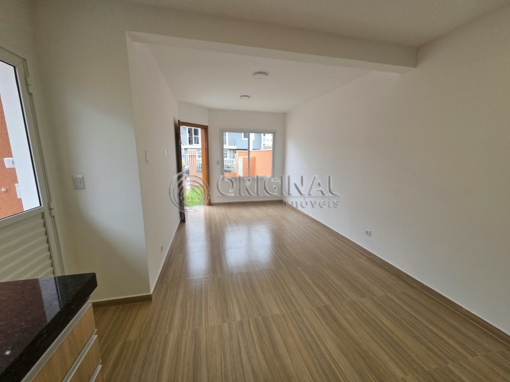 Casa para alugar em Orleans, Curitiba — Portal Chave Fácil
