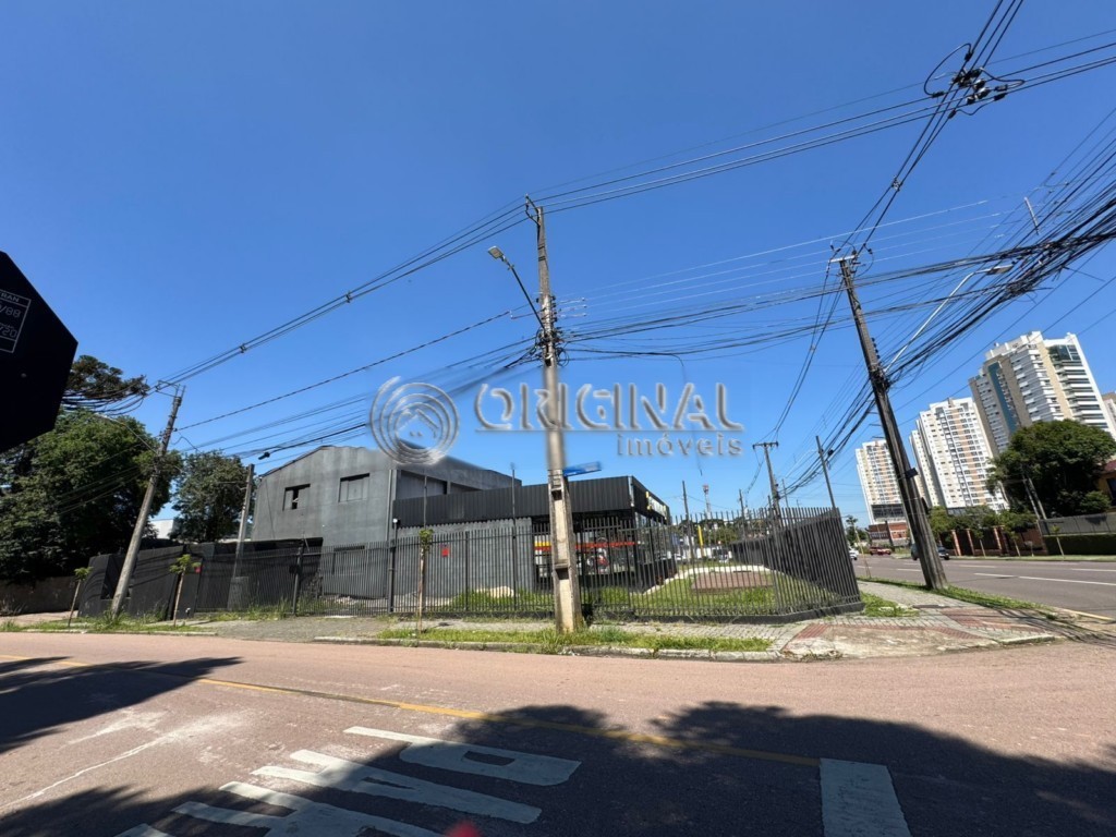 Loja para locacao no Ecoville em Curitiba com 105m² por R$ 7.777,77