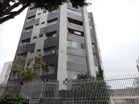Apartamento para locacao no Agua Verde em Curitiba com 143m² por R$ 3.888,88