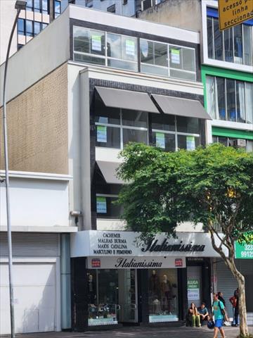 Predio Comercial para locacao no Centro em Curitiba com 350m² por R$ 11.111,11