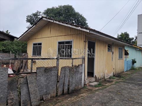 Casa Residencial para locacao no Campo Comprido em Curitiba com 0m² por R$ 1.055,55