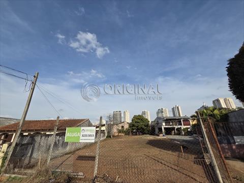 Terreno para locacao no Orleans em Curitiba com 420m² por R$ 2.555,55