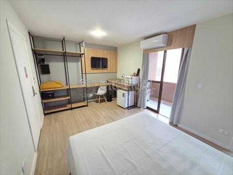 Apartamento para locacao no Alto da Rua XV em Curitiba com 30m² por R$ 2.000,00
