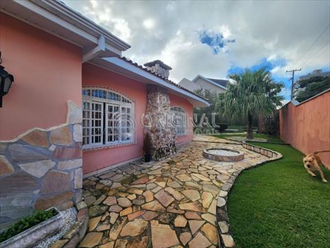 Casa Residencial para venda no Jardim Dona Joaquina I em Pinhais com 720m² por R$ 1.300.000,00