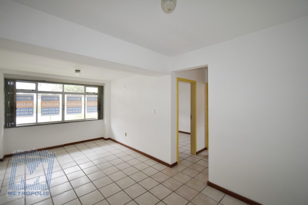 Apartamento para locacao no Carvoeira em Florianopolis com 55,74m² por R$ 2.200,00
