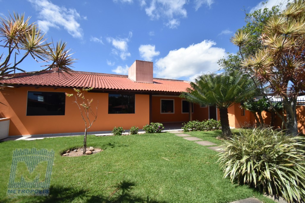 Casa Residencial para locacao no Ingleses em Florianopolis com 100,49m² por R$ 4.200,00