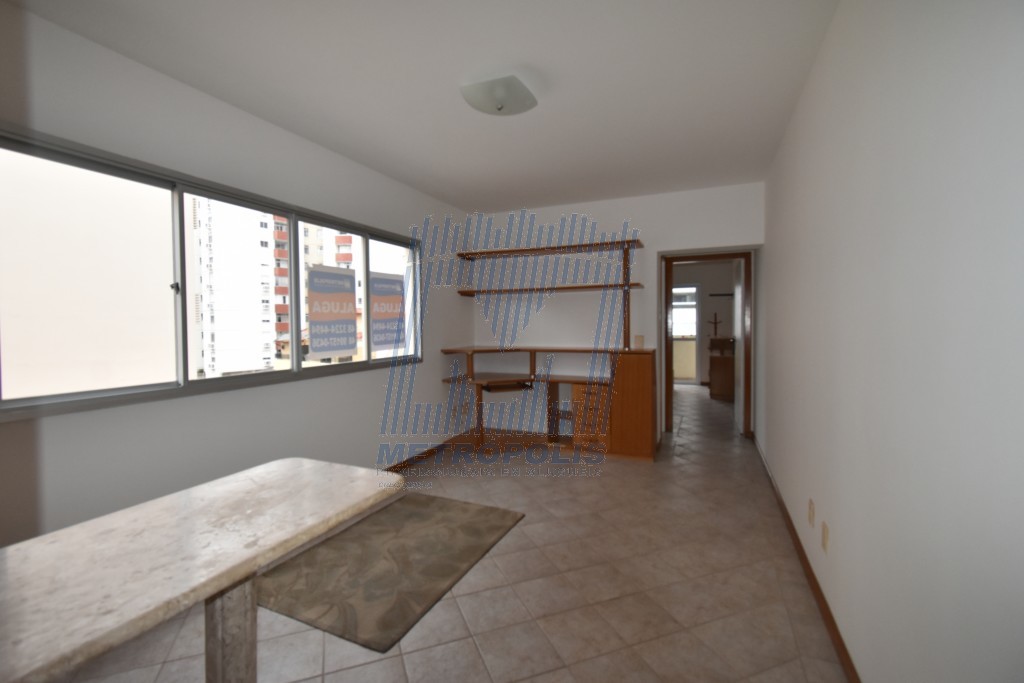 Apartamento para locacao no Centro em Florianopolis com 64,31m² por R$ 2.600,00