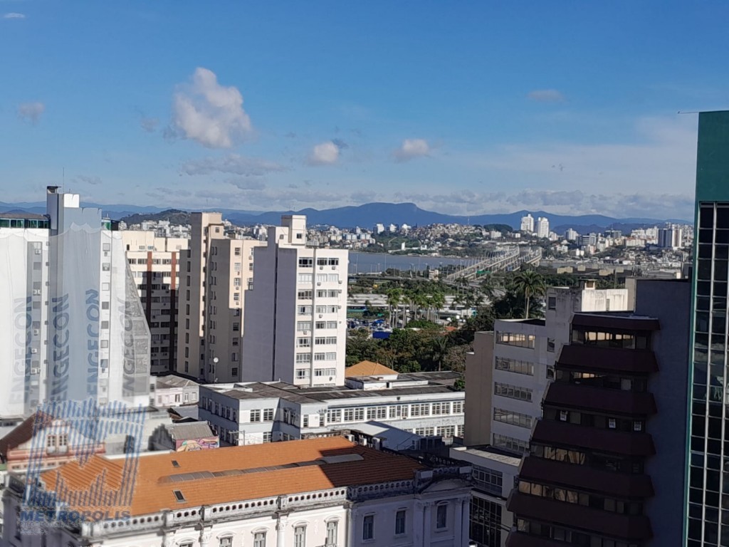 Apartamento para locacao no Centro em Florianopolis com 32,82m² por R$ 1.900,00