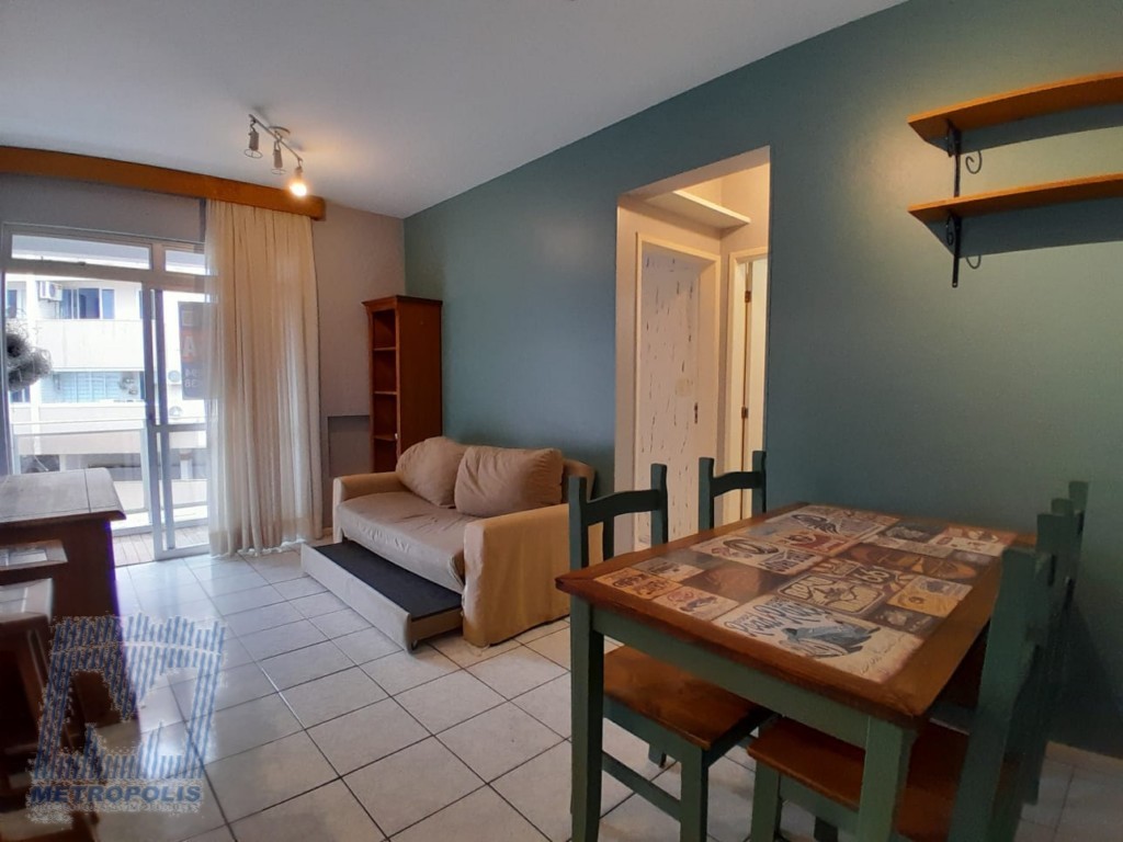 Apartamento para locacao no Carvoeira em Florianopolis com 43,92m² por R$ 2.500,00