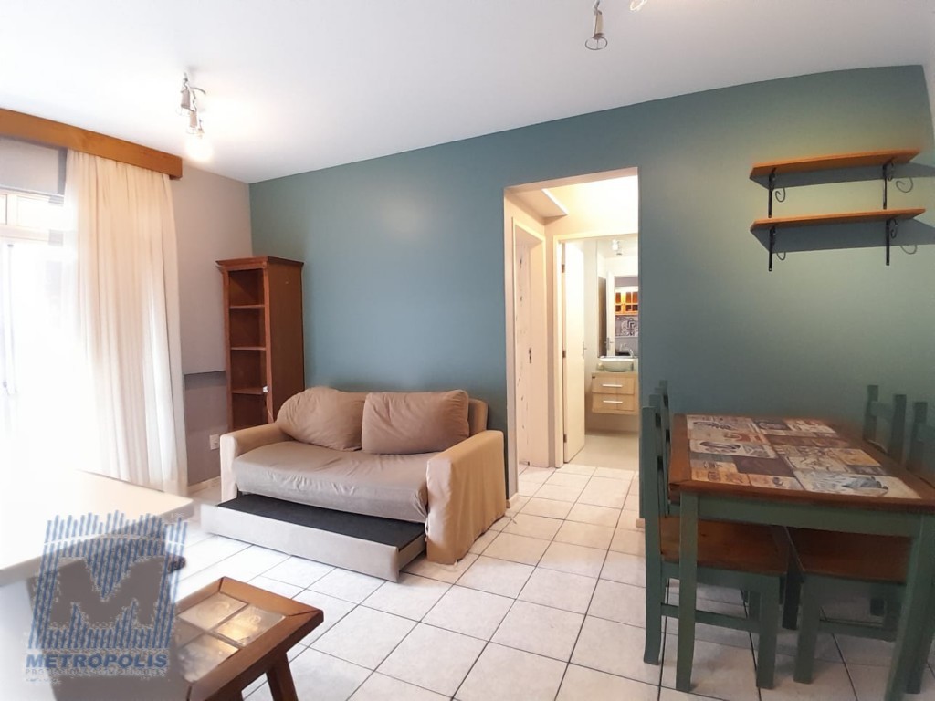 Apartamento para locacao no Carvoeira em Florianopolis com 43,92m² por R$ 2.500,00
