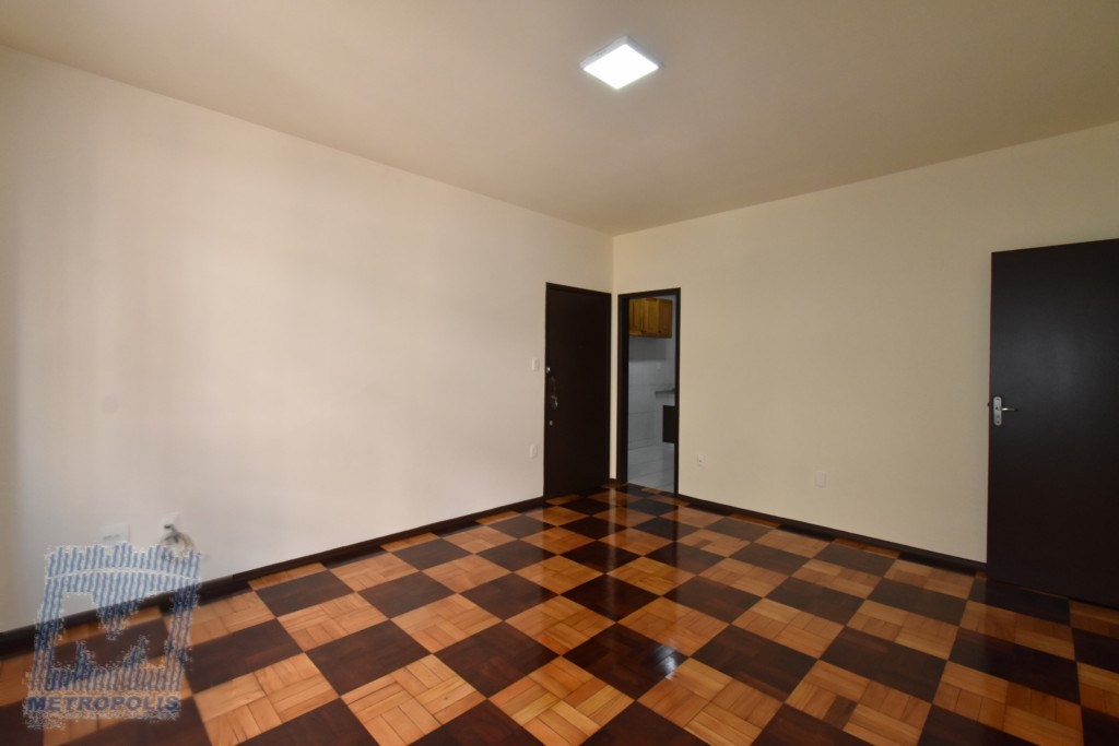 Apartamento para locacao no Centro em Florianopolis com 69,98m² por R$ 3.600,00