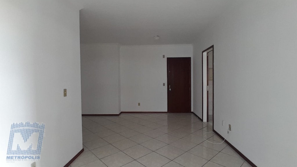 Apartamento para locacao no Pantanal em Florianopolis com 86,47m² por R$ 2.900,00