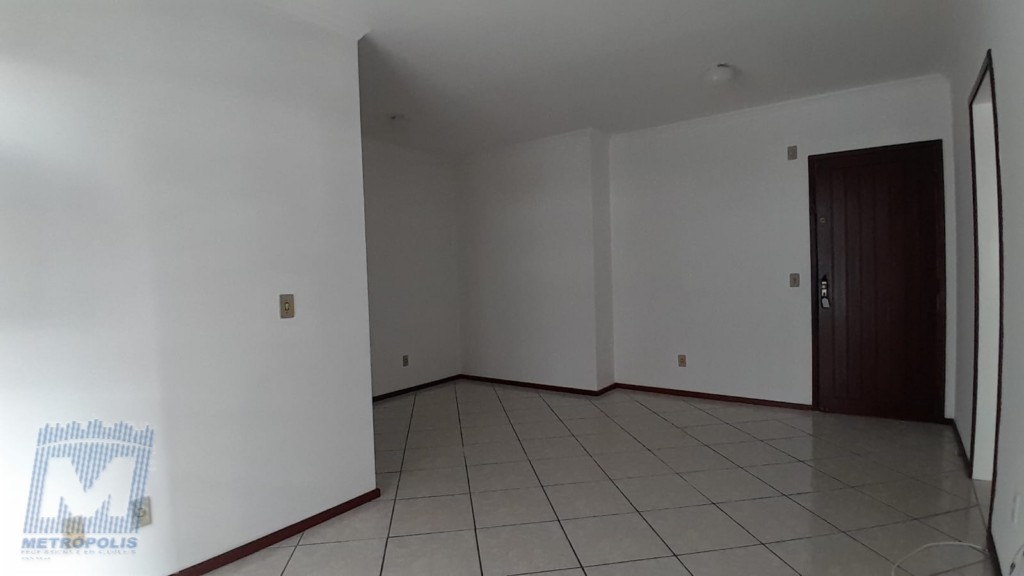Apartamento para locacao no Pantanal em Florianopolis com 86,47m² por R$ 2.900,00