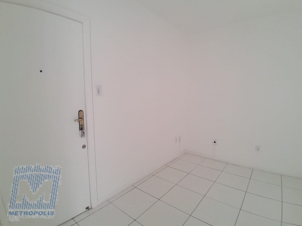 Apartamento para locacao no Centro em Florianopolis com 46,19m² por R$ 1.700,00