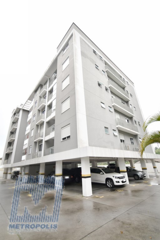 Apartamento para locacao no Centro em Sao Jose com 65,38m² por R$ 2.750,00