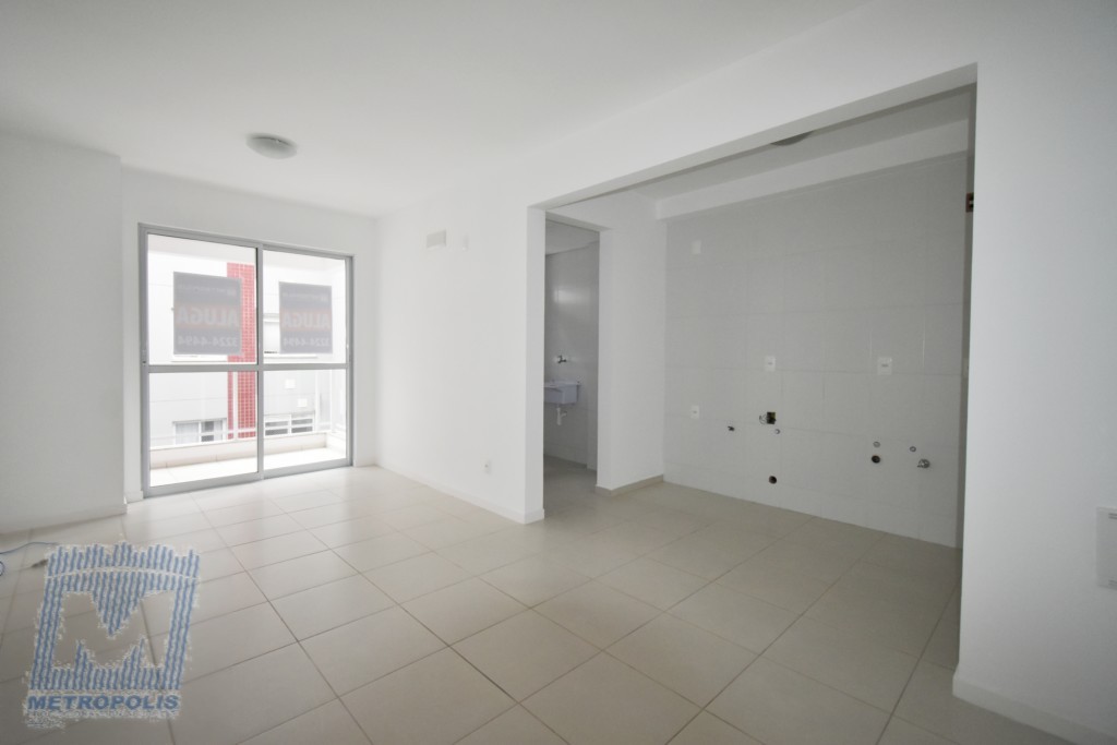 Apartamento para locacao no Centro em Sao Jose com 65,38m² por R$ 2.750,00
