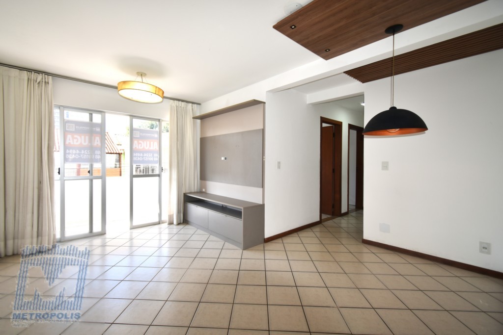 Apartamento para locacao no Nossa Senhora do Rosario em Sao Jose com 78,79m² por R$ 2.700,00