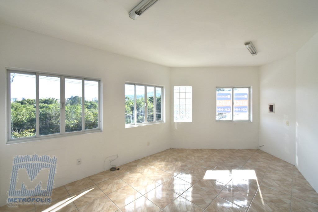 Sala para locacao no Santa Monica em Florianopolis com 20,18m² por R$ 1.500,00