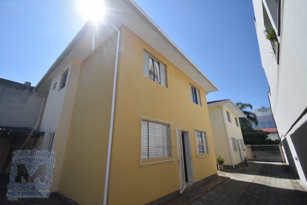 Apartamento para locacao no Saco Grande em Florianopolis com 31,89m² por R$ 1.700,00