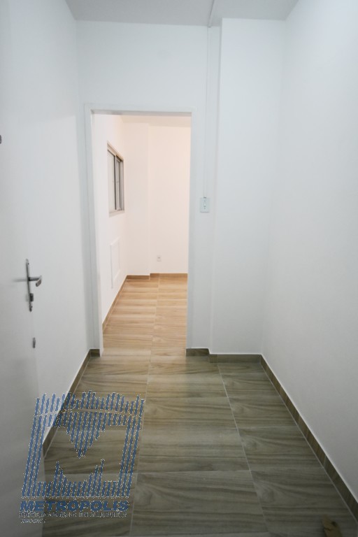 Sala para locacao no Centro em Florianopolis com 42,52m² por R$ 1.600,00