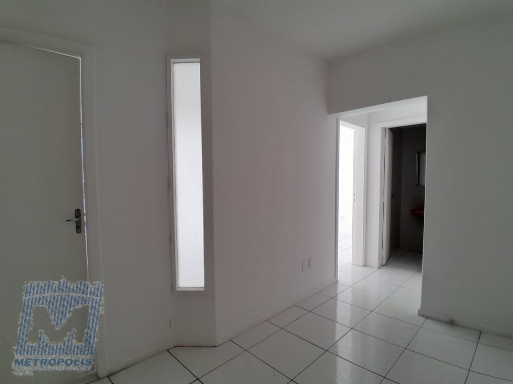 Sala para locacao no Centro em Florianopolis com 46,19m² por R$ 1.700,00