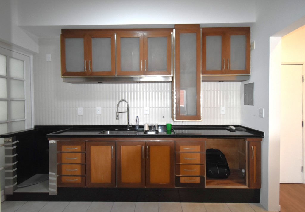 Apartamento para locacao no Centro em Florianopolis com 96,37m² por R$ 4.400,00