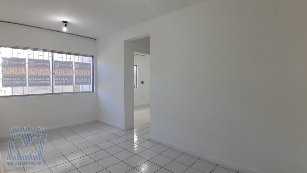 Apartamento para locacao no Itacorubi em Florianopolis com 54m² por R$ 2.350,00