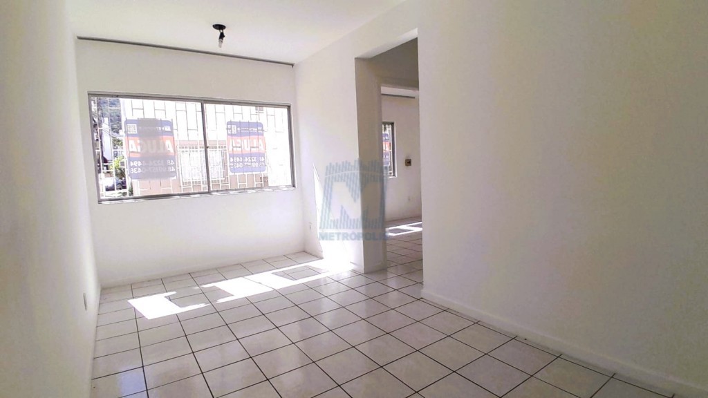 Apartamento para locacao no Itacorubi em Florianopolis com 54m² por R$ 2.350,00