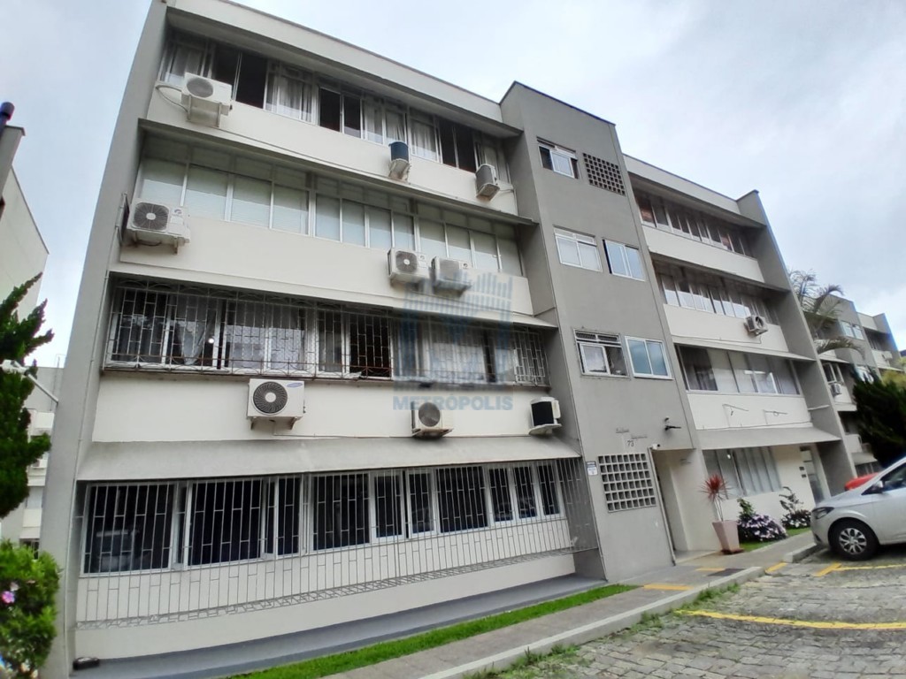 Apartamento para locacao no Centro em Florianopolis com 69,05m² por R$ 3.000,00