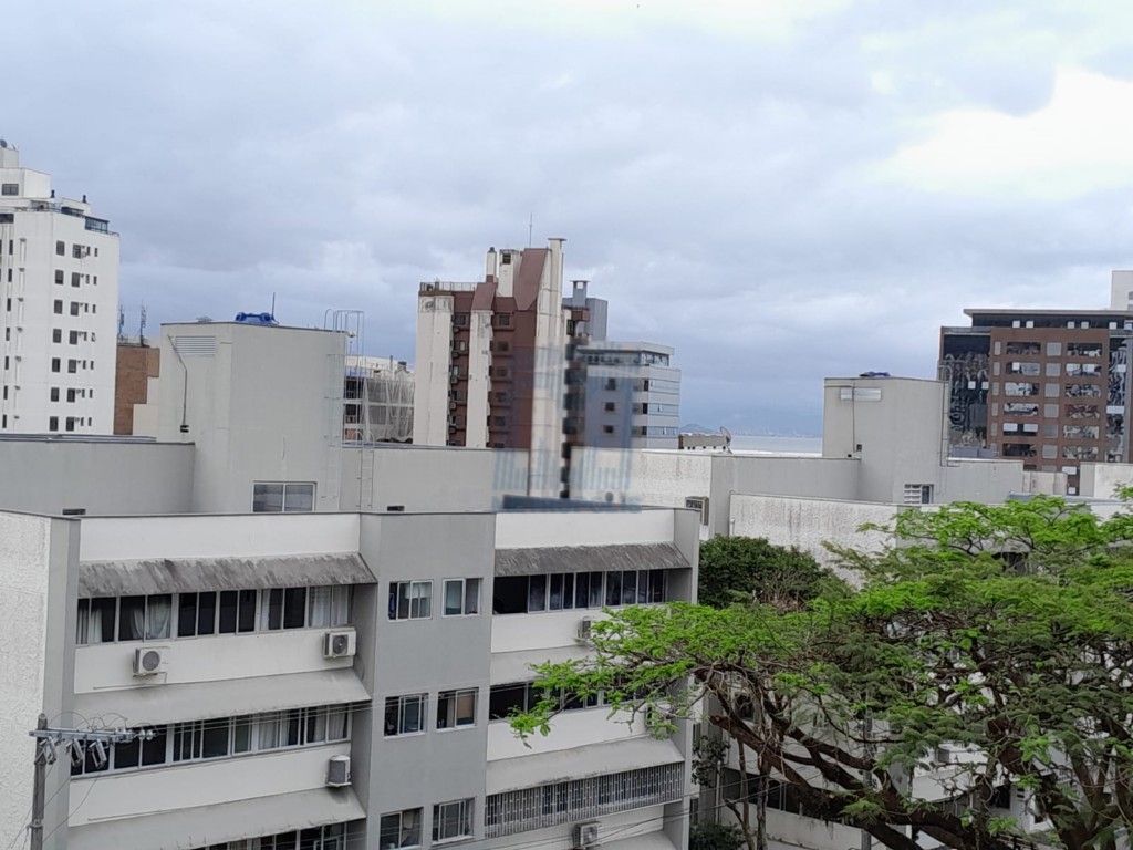 Apartamento para locacao no Centro em Florianopolis com 69,05m² por R$ 3.000,00
