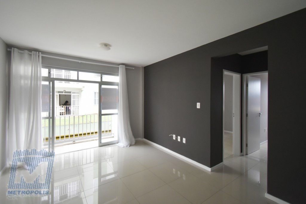 Apartamento para locacao no Carvoeira em Florianopolis com 62,26m² por R$ 2.800,00