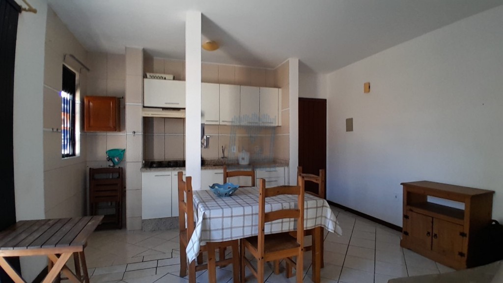 Apartamento para locacao no Centro em Florianopolis com 39,85m² por R$ 2.200,00