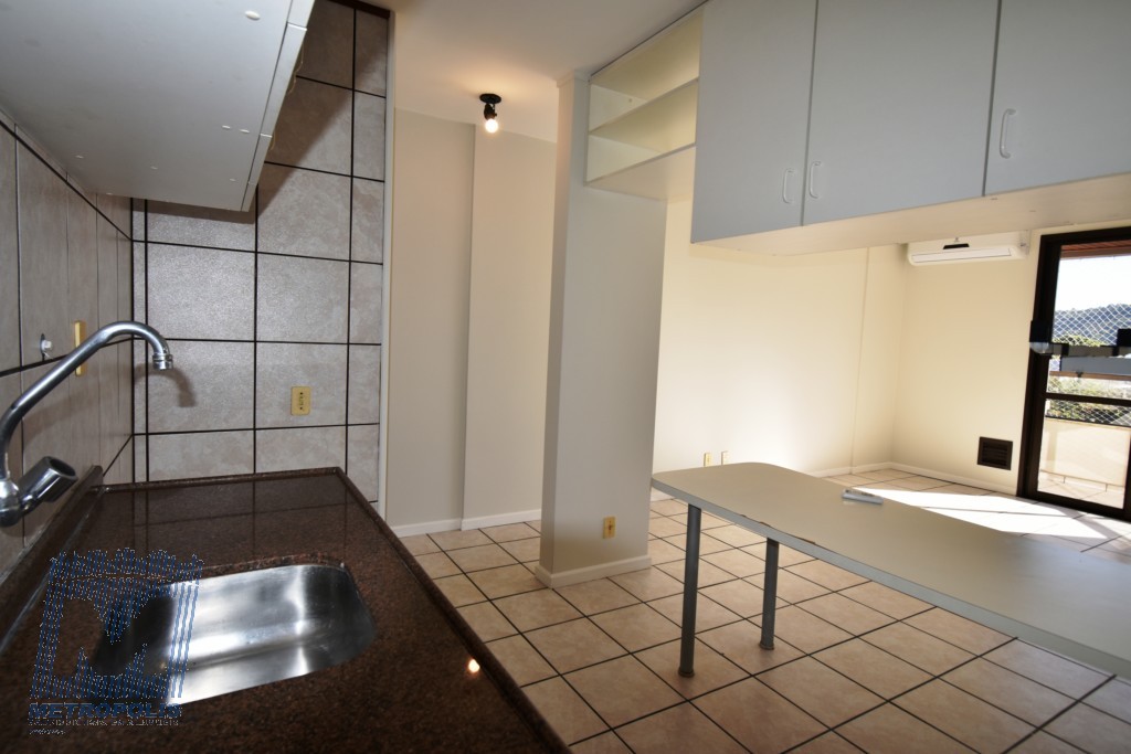 Apartamento para locacao no Jurere em Florianopolis com 61,47m² por R$ 3.400,00