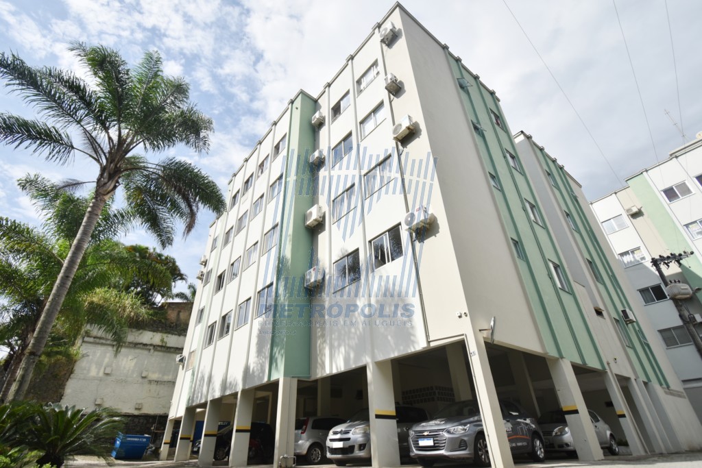 Apartamento para locacao no Corrego Grande em Florianopolis com 93,59m² por R$ 3.000,00
