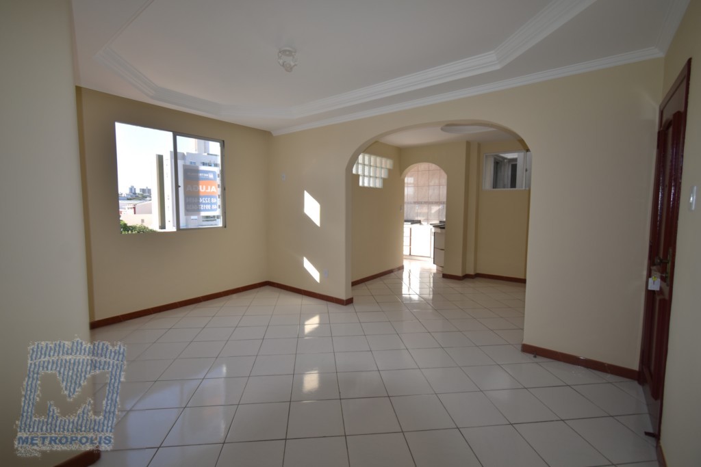 Apartamento para locacao no Capoeiras em Florianopolis com 78,72m² por R$ 2.500,00