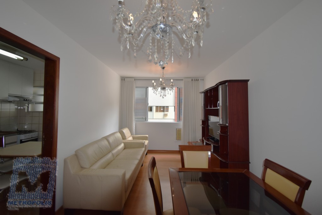 Apartamento para locacao no Centro em Florianopolis com 59,52m² por R$ 3.200,00