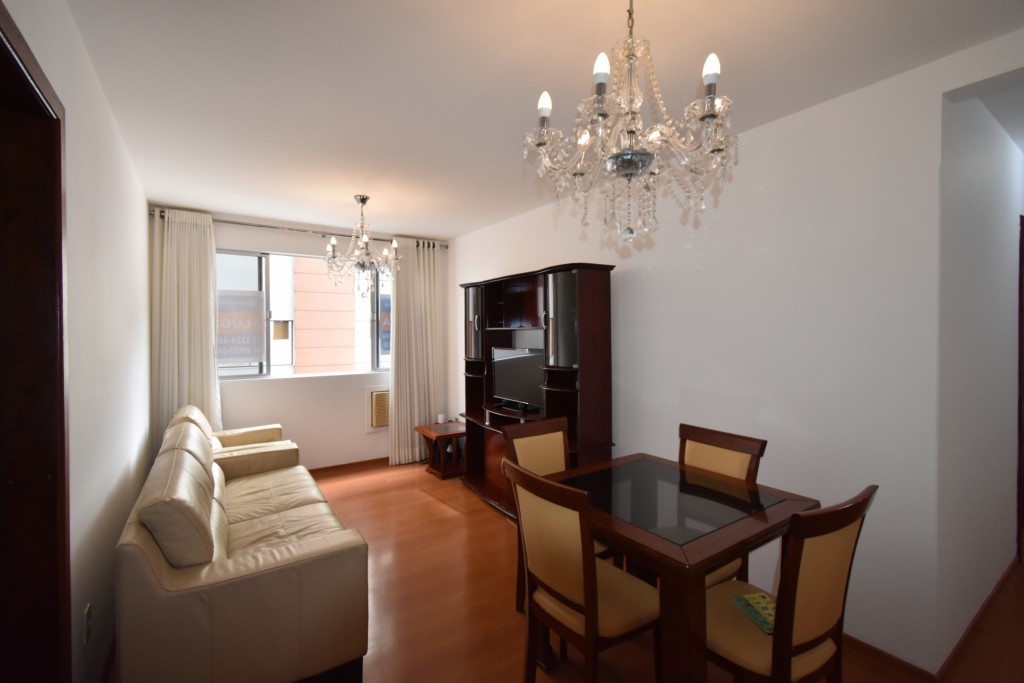 Apartamento para locacao no Centro em Florianopolis com 59,52m² por R$ 2.800,00