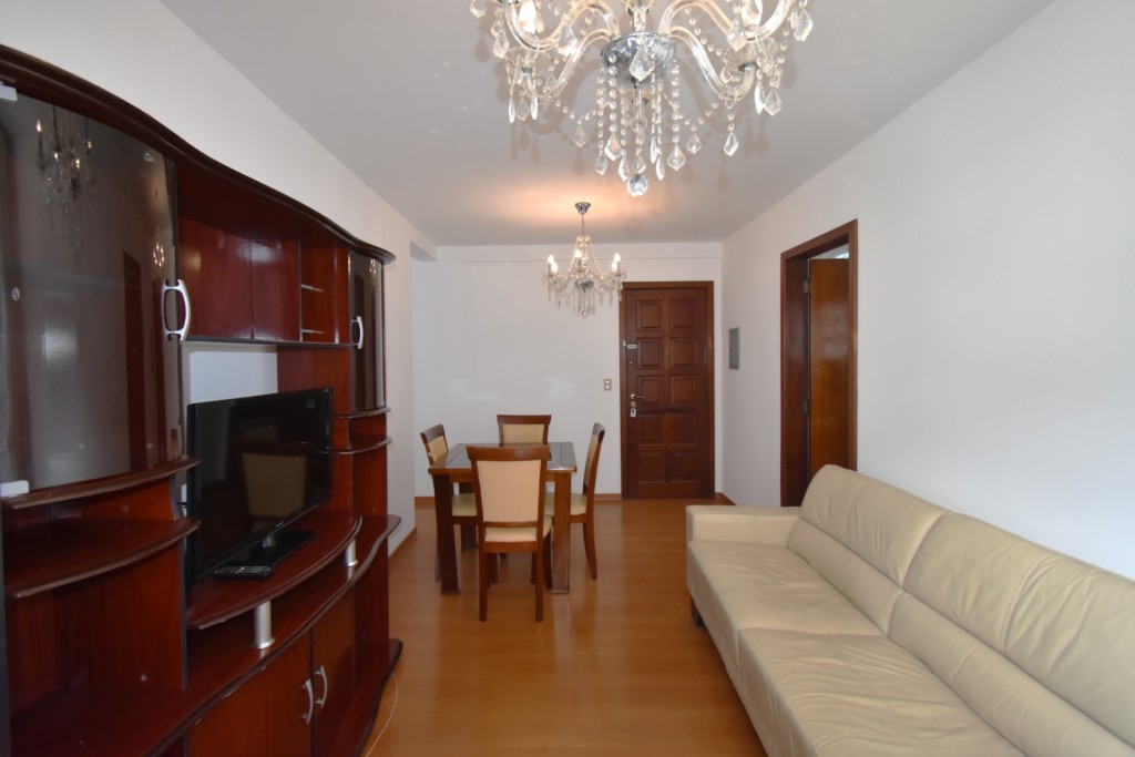 Apartamento para locacao no Centro em Florianopolis com 59,52m² por R$ 2.800,00