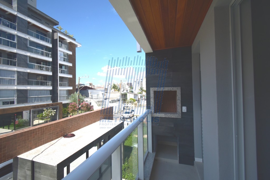 Apartamento para locacao no Centro em Florianopolis com 64m² por R$ 3.000,00