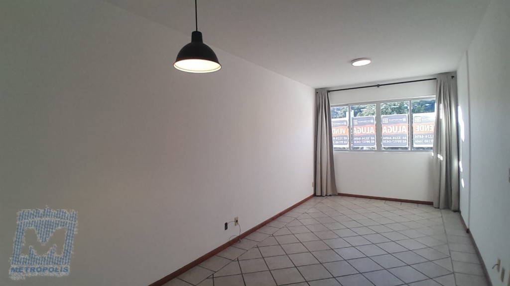 Apartamento para locacao no Itacorubi em Florianopolis com 57,94m² por R$ 2.800,00
