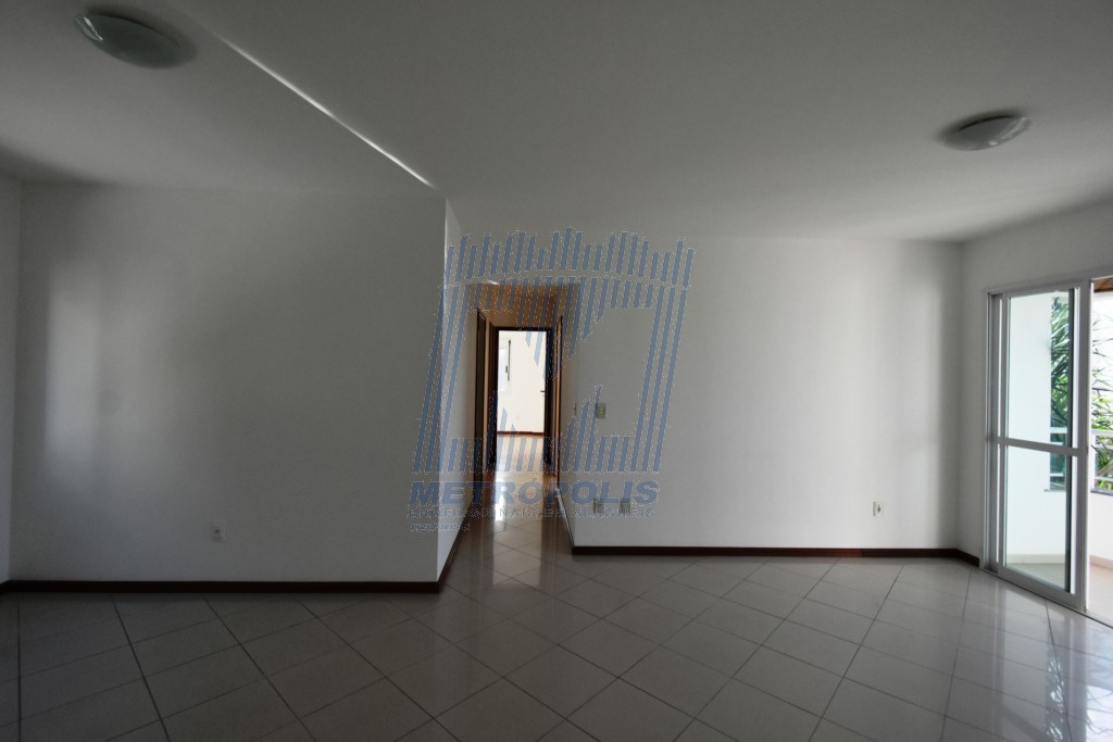 Apartamento para locacao no Coqueiros em Florianopolis com 108,7m² por R$ 5.300,00