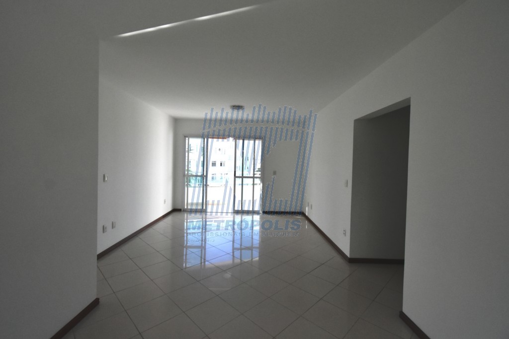 Apartamento para locacao no Coqueiros em Florianopolis com 108,7m² por R$ 5.300,00